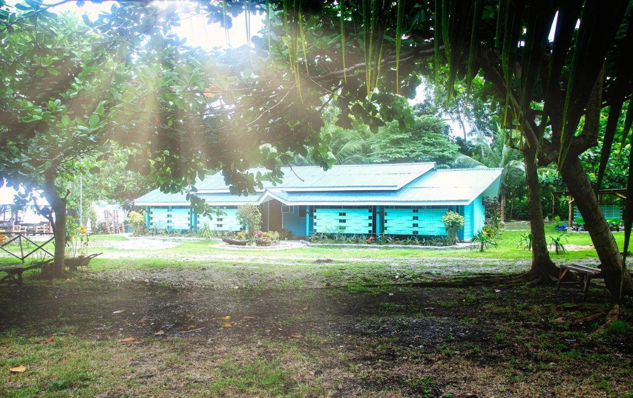 House Of Tamse Laagans ' Inn Badian Exterior photo